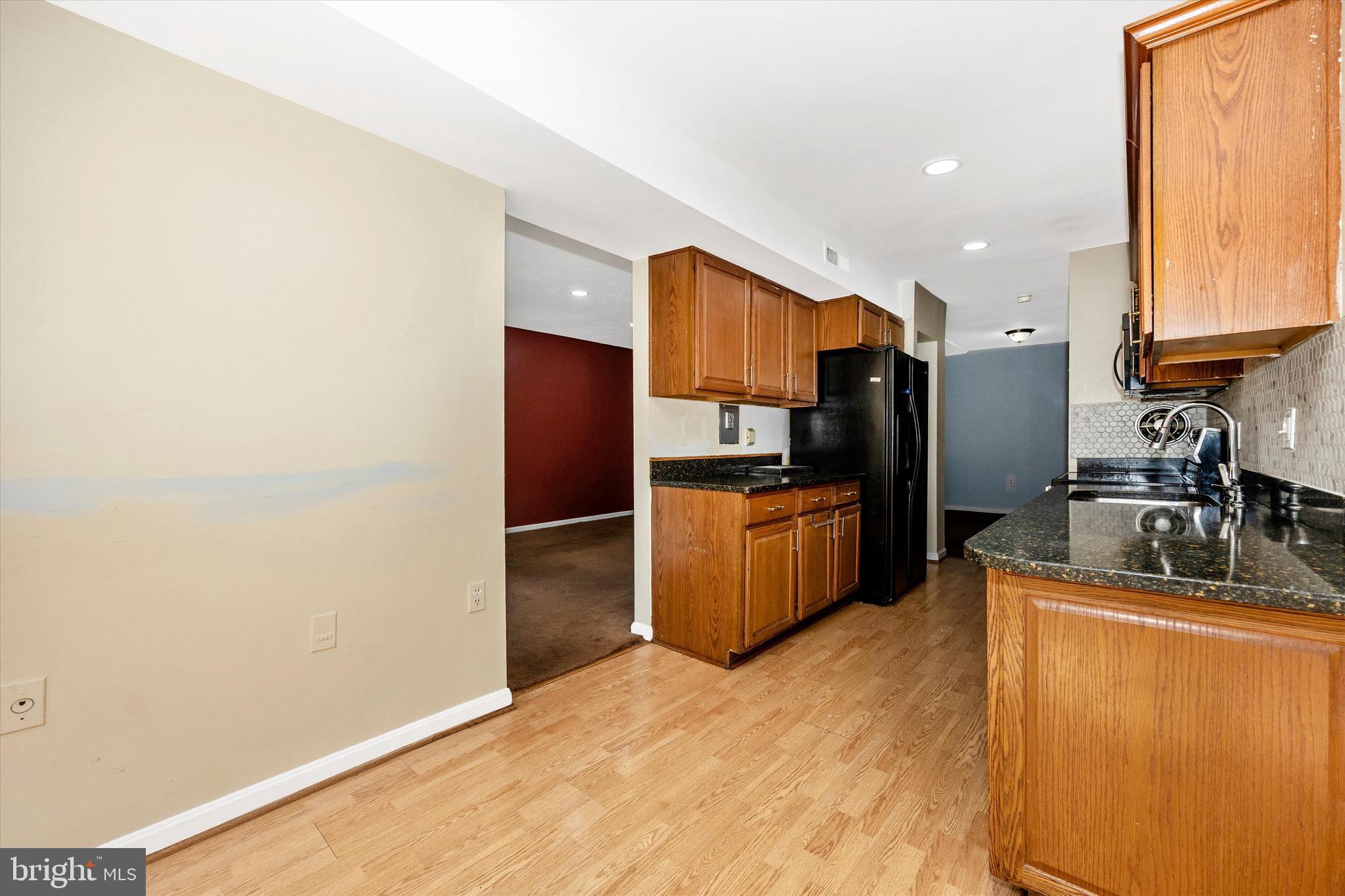 VILLA RIDGE CONDOMINIUM - Residential