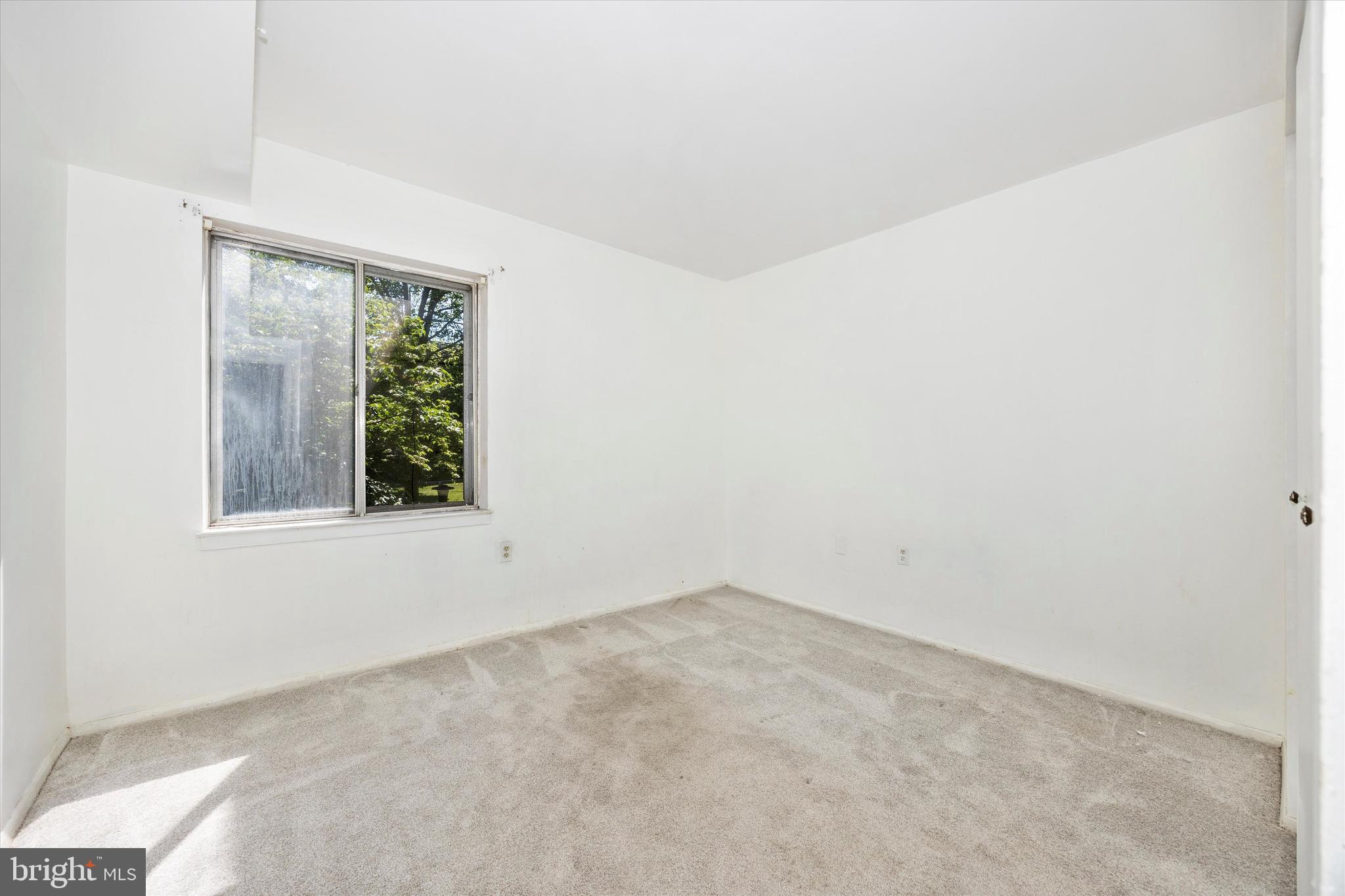 VILLA RIDGE CONDOMINIUM - Residential