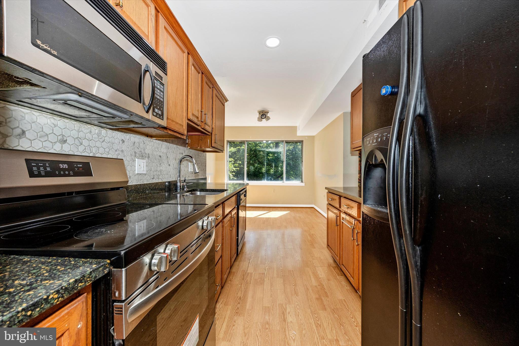VILLA RIDGE CONDOMINIUM - Residential