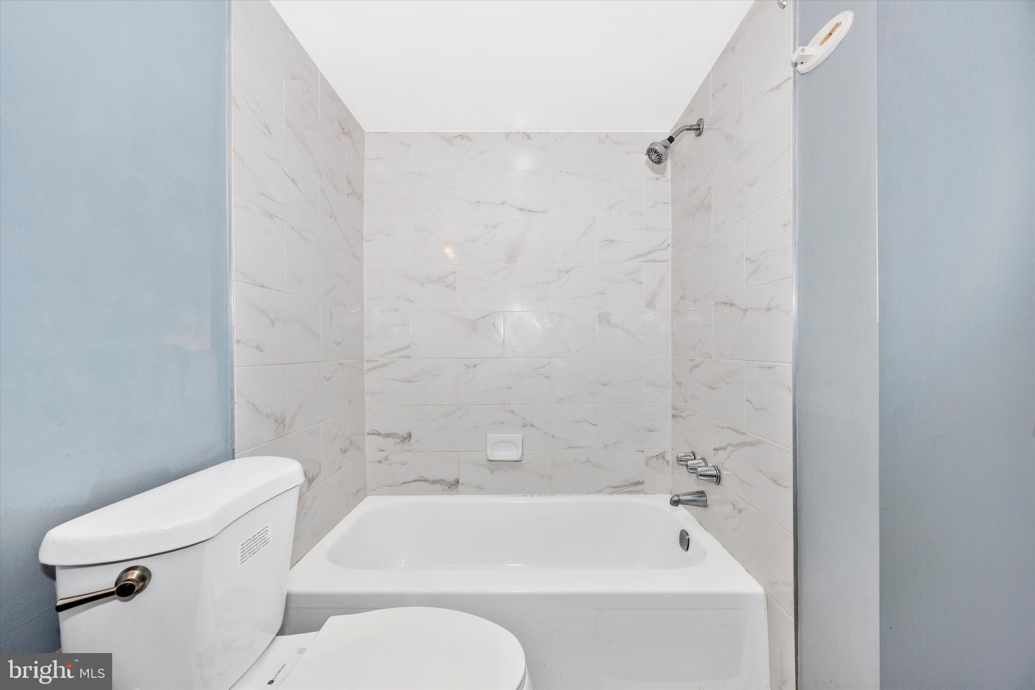 VILLA RIDGE CONDOMINIUM - Residential