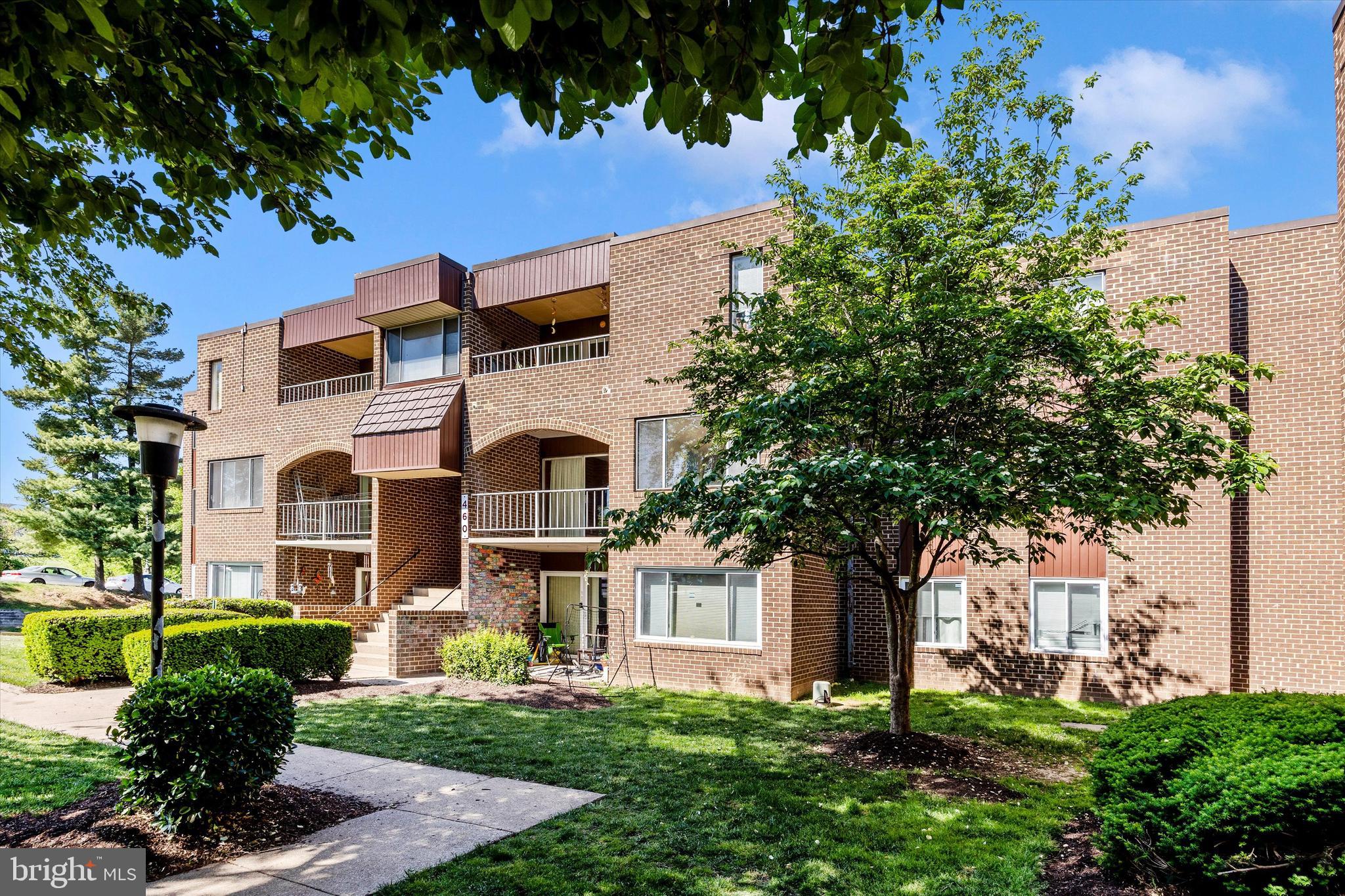 VILLA RIDGE CONDOMINIUM - Residential