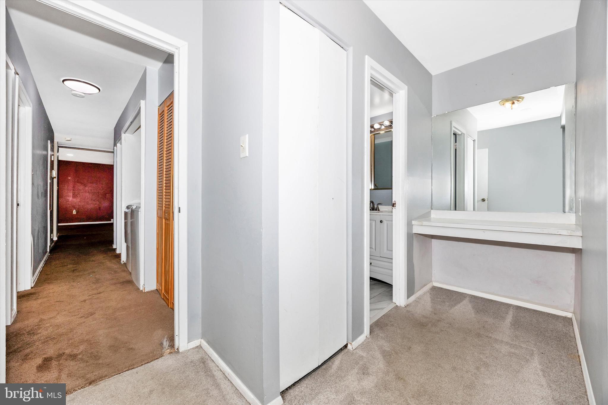 VILLA RIDGE CONDOMINIUM - Residential
