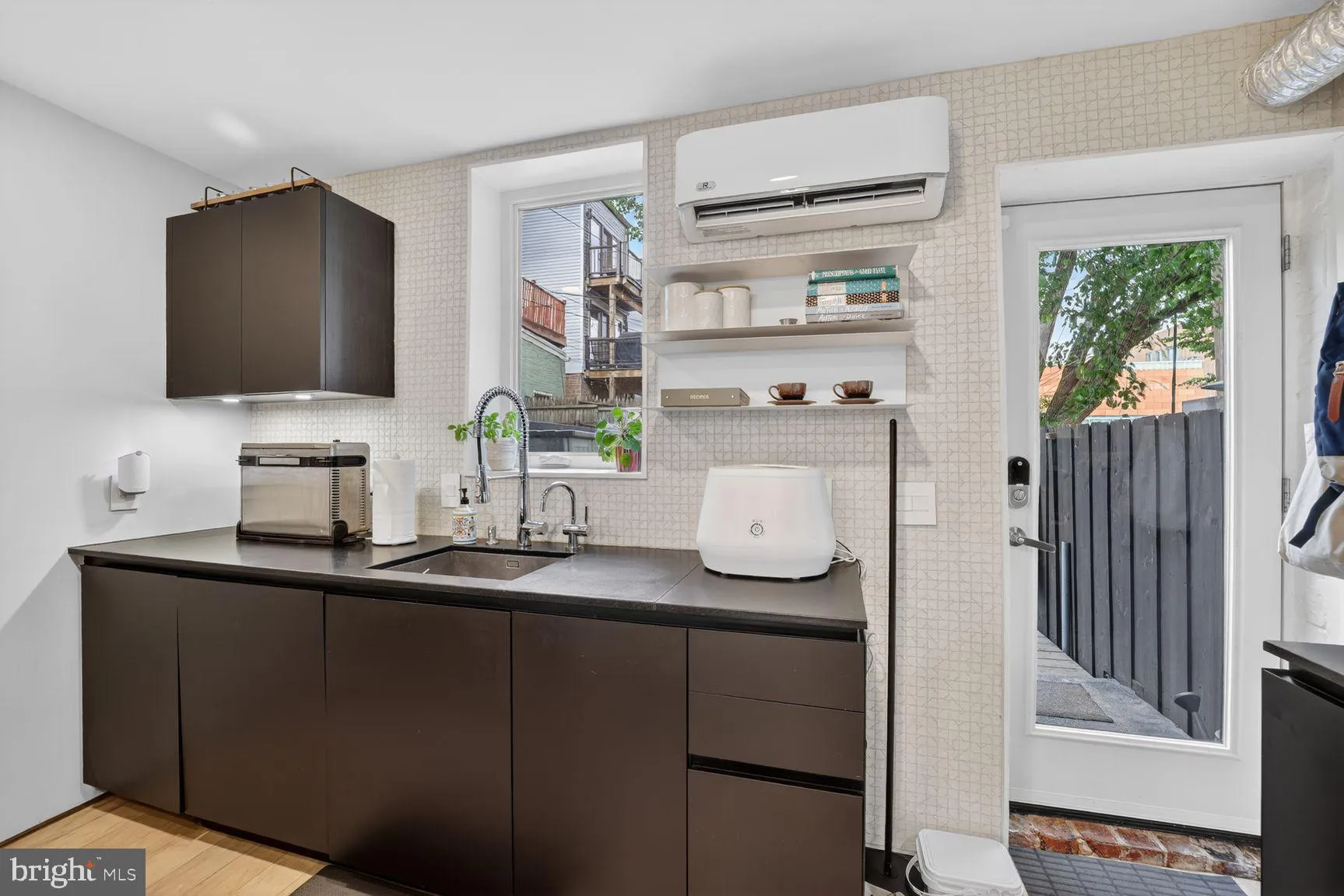 Additional image 47 of 1023 6th Street NE, Washington, DC 20002