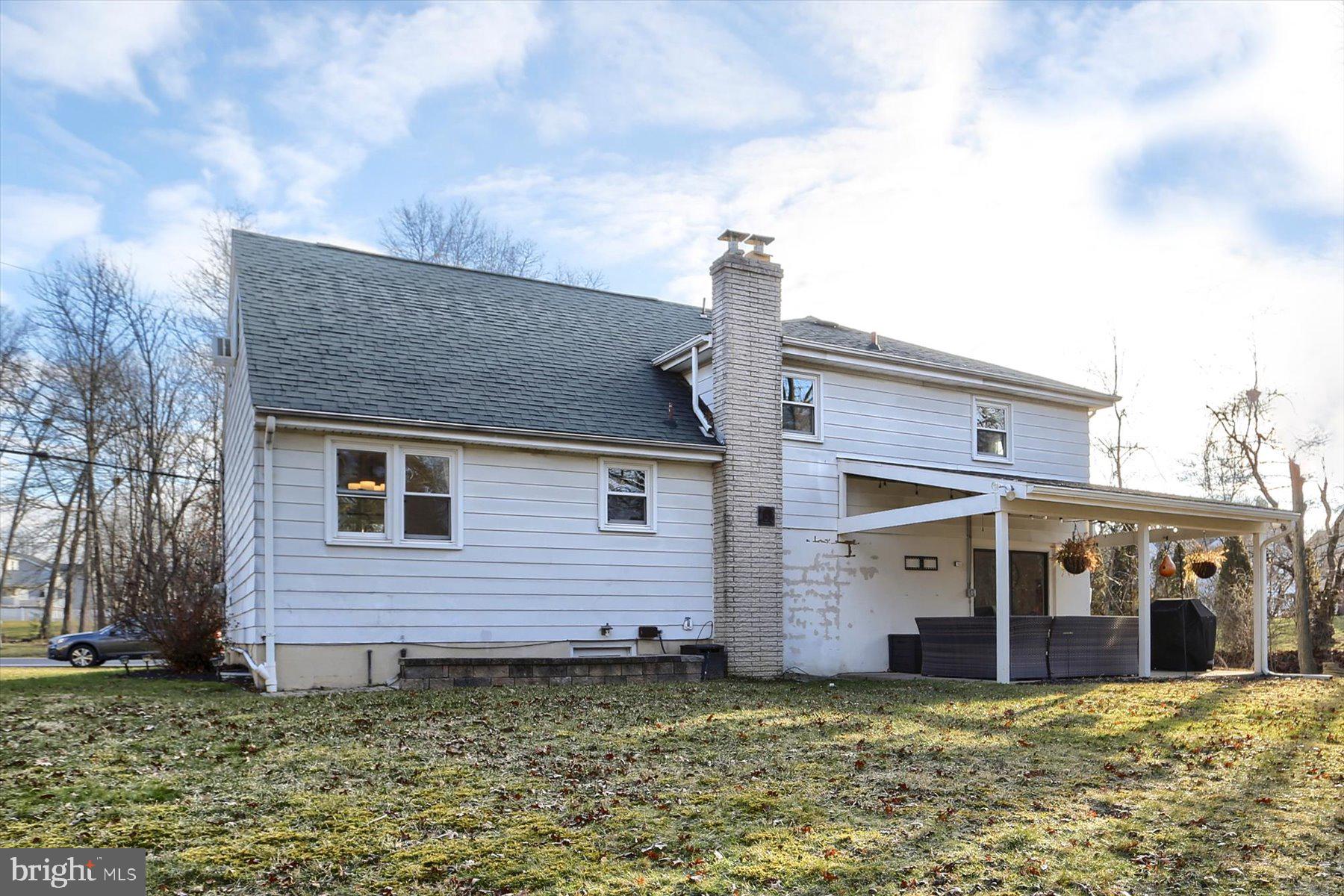 SKYLINE VIEW - Residential