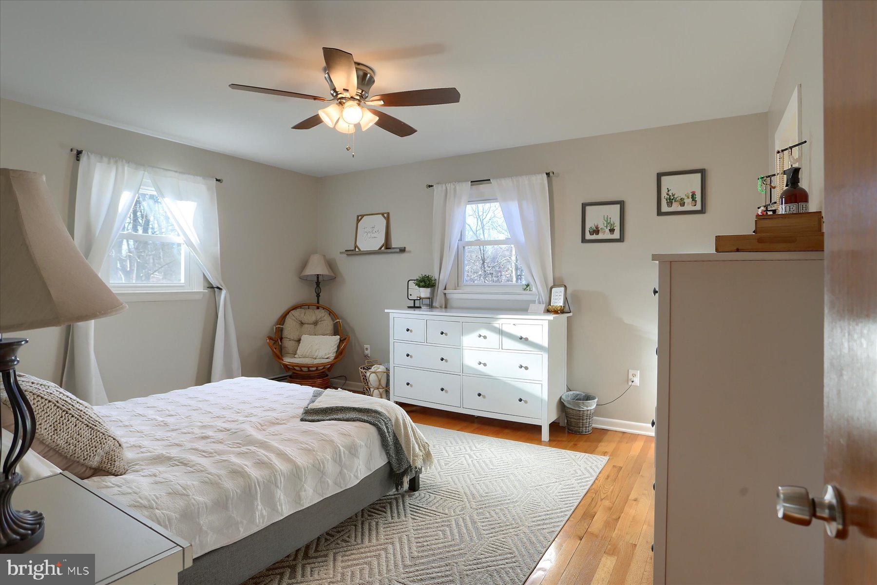 SKYLINE VIEW - Residential