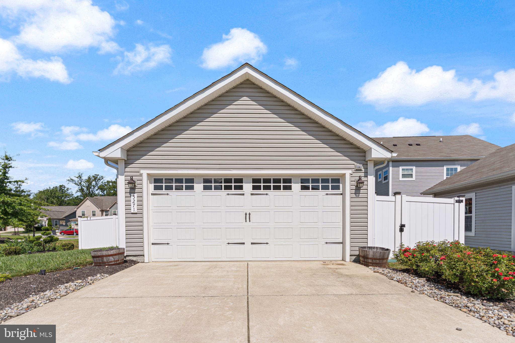 5271 BLUE CRAB LANE