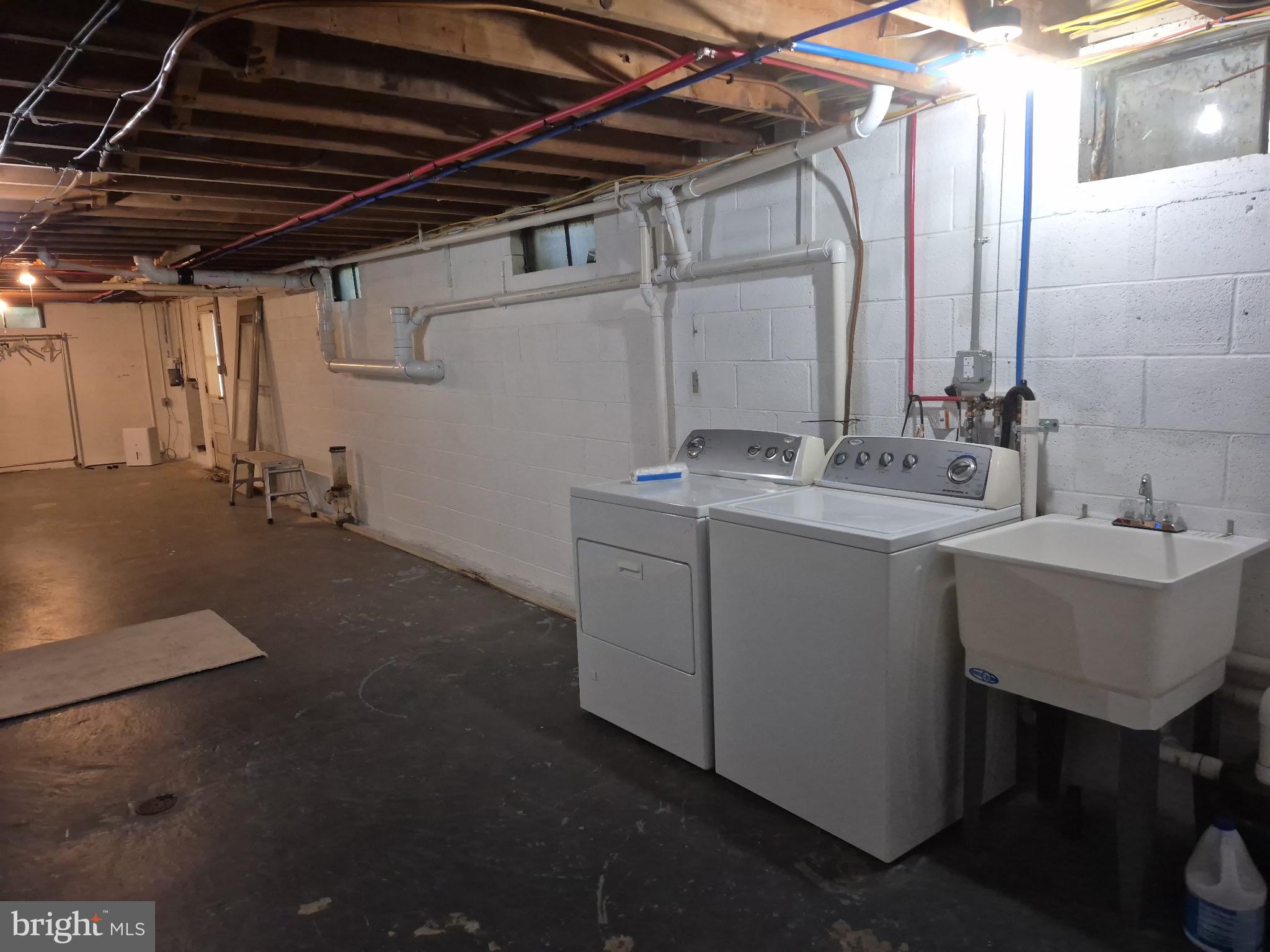 BRANDYWINE HILLS - Residential Lease