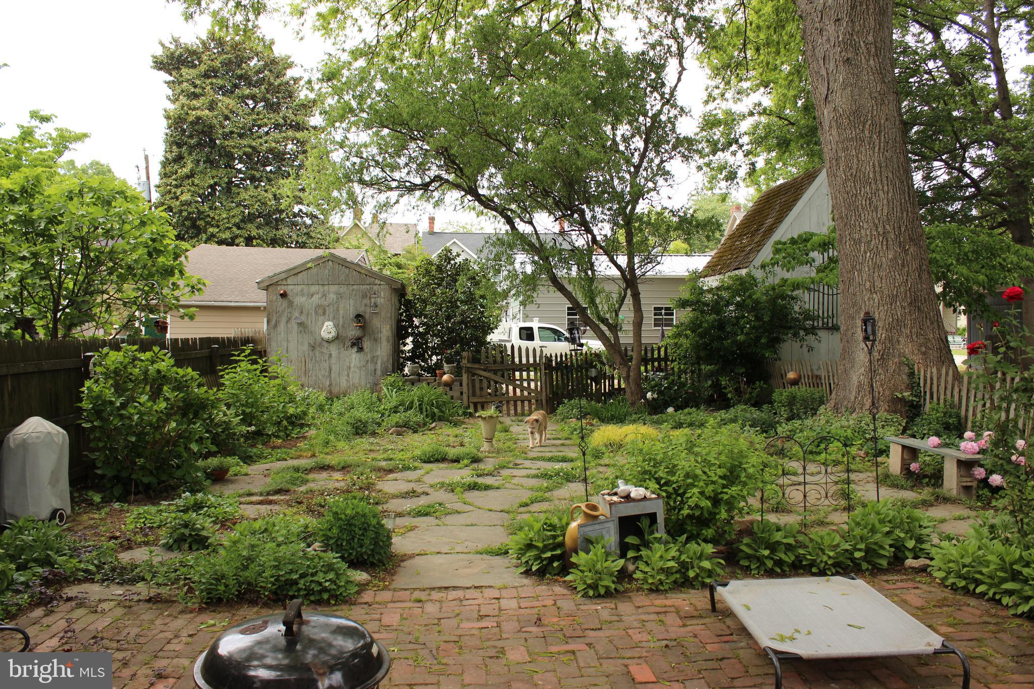 TOWN OF CENTREVILLE - Residential