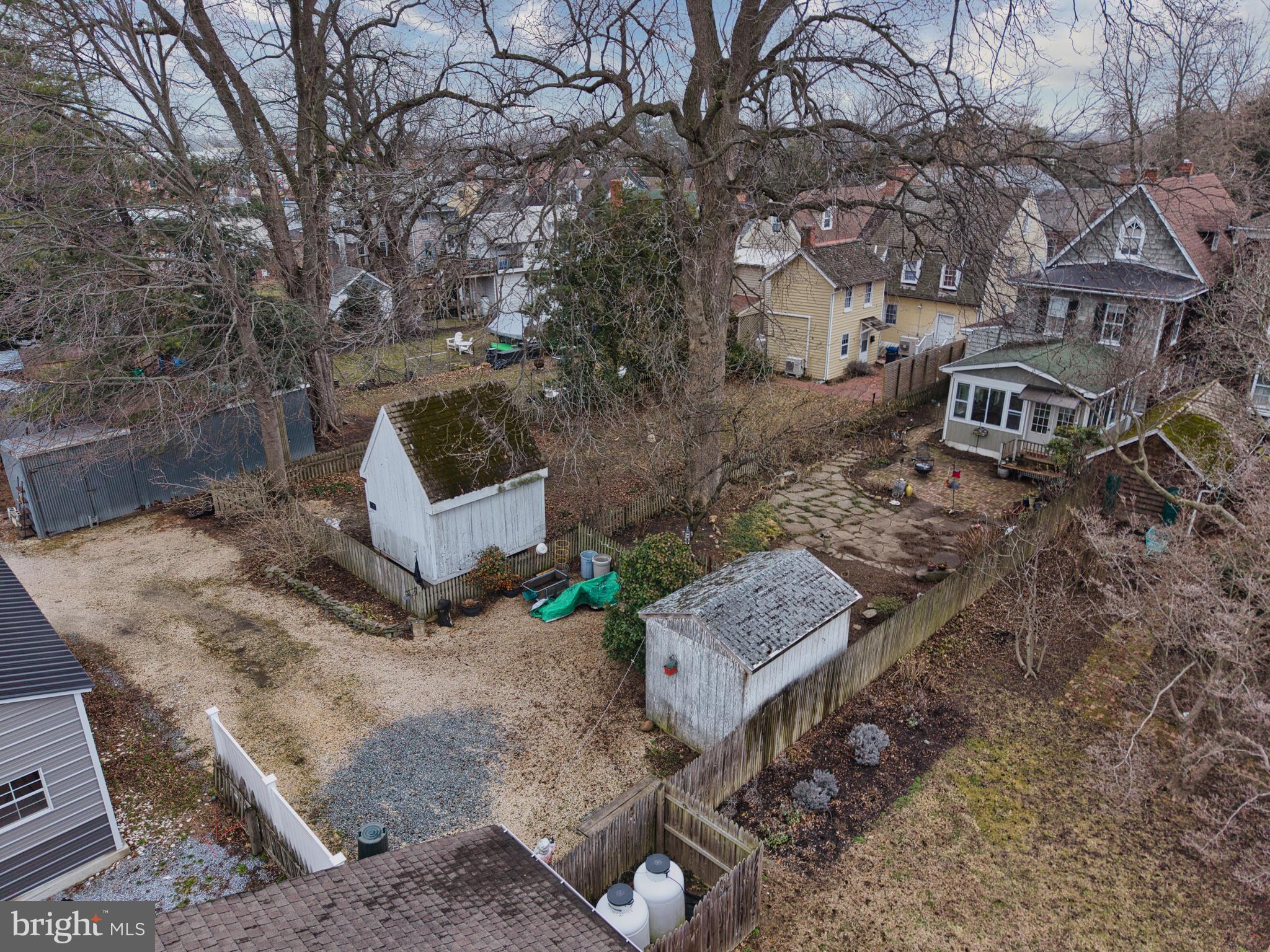 TOWN OF CENTREVILLE - Residential