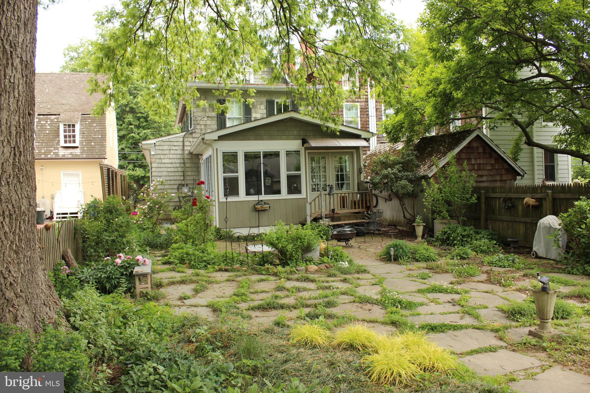 TOWN OF CENTREVILLE - Residential