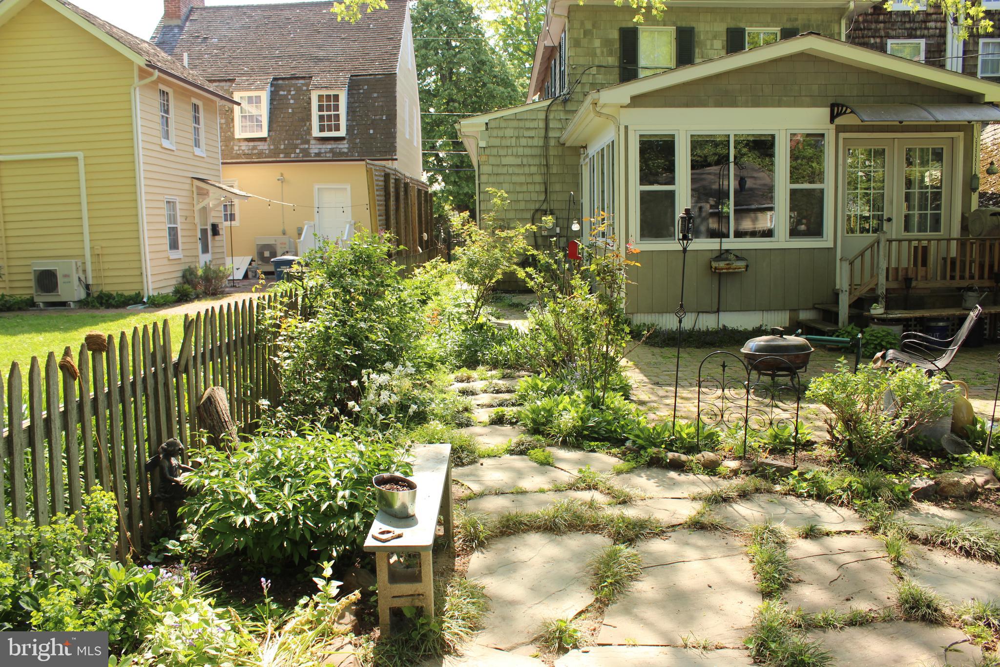 TOWN OF CENTREVILLE - Residential