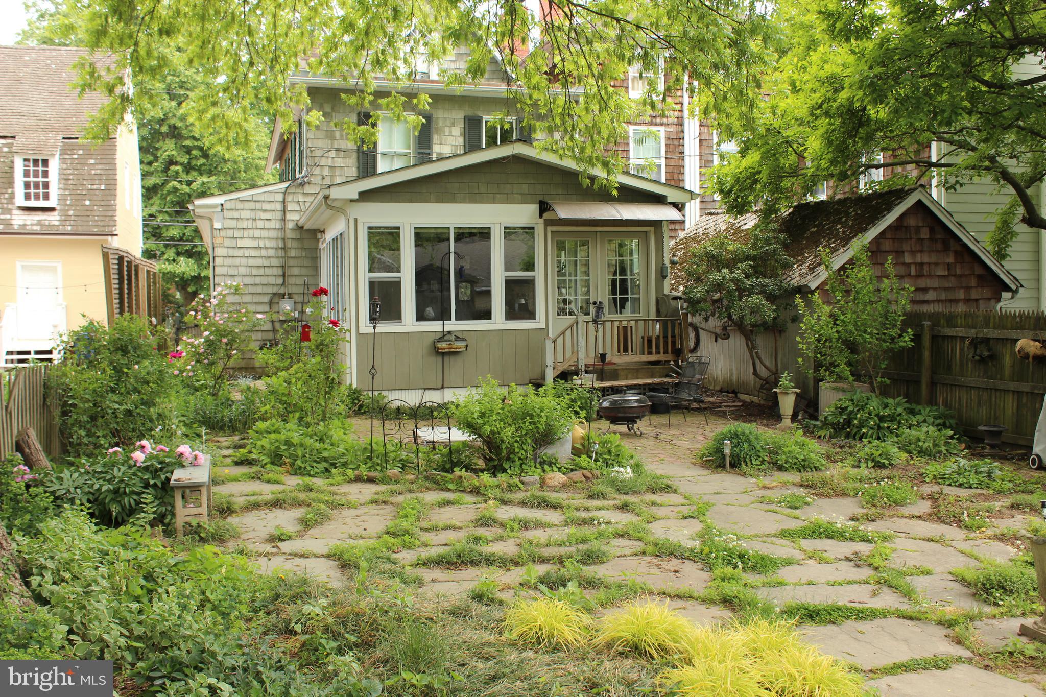 TOWN OF CENTREVILLE - Residential