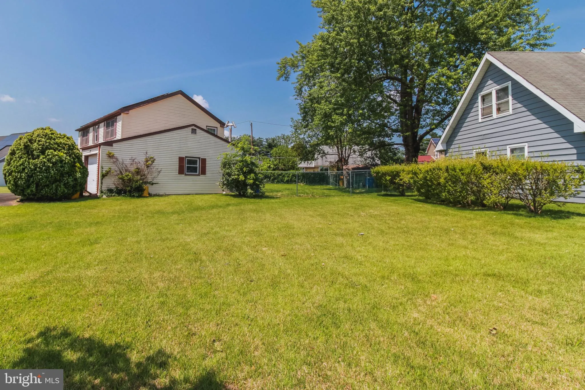 Willingboro, New Jersey 08046, United States, 4 Bedrooms Bedrooms, ,3 BathroomsBathrooms,Residential,Active,163100