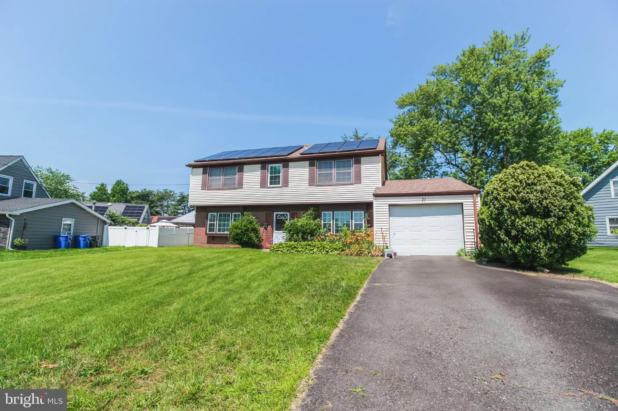 Willingboro, New Jersey 08046, United States, 4 Bedrooms Bedrooms, ,3 BathroomsBathrooms,Residential,Active,163100