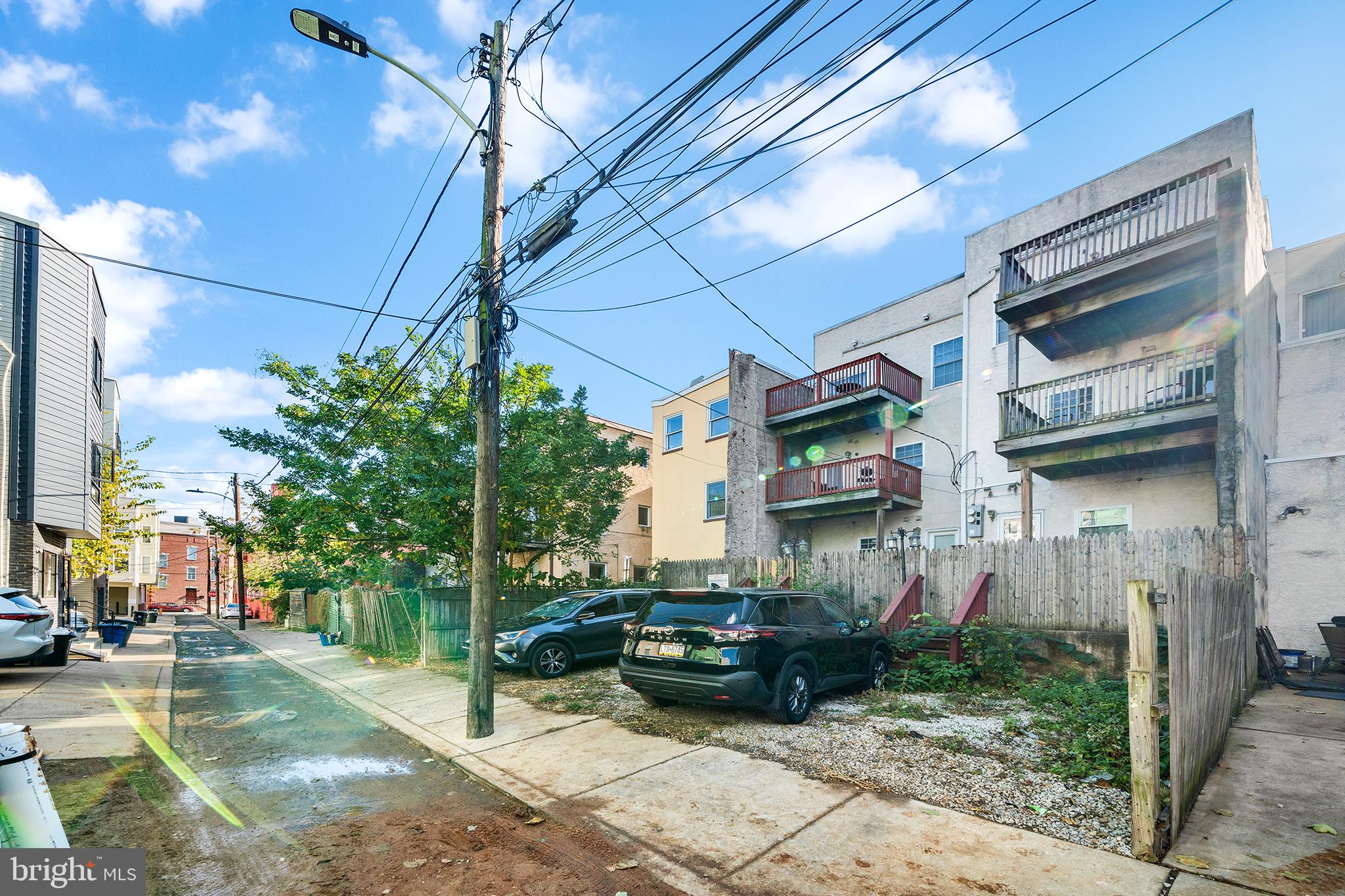 ART MUSEUM AREA - Residential