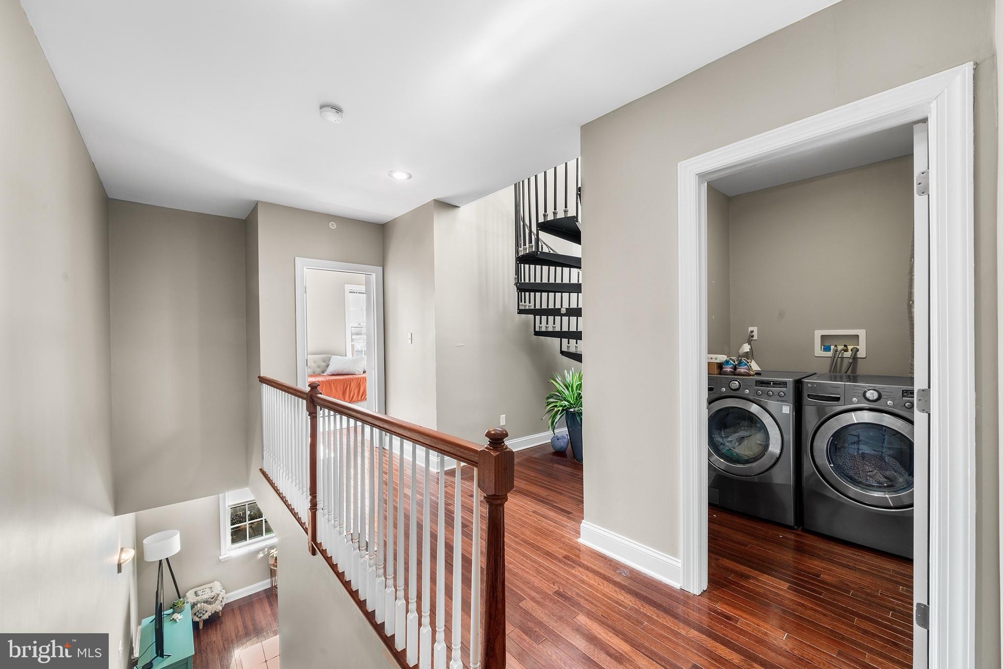 ART MUSEUM AREA - Residential