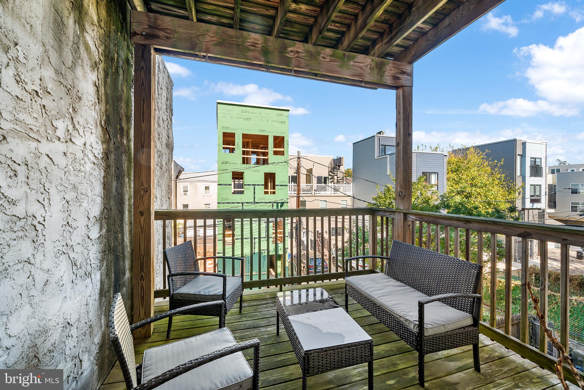 ART MUSEUM AREA - Residential