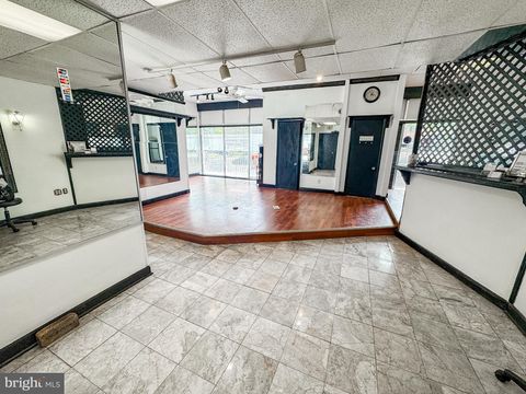 Photo of 1401 Pennsylvania Avenue #102, WILMINGTON, DE 19806 (MLS # DENC2091328)