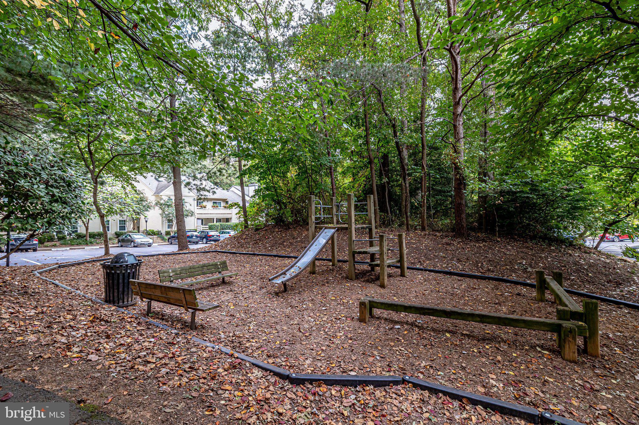 BRISTOL HOUSE - Residential