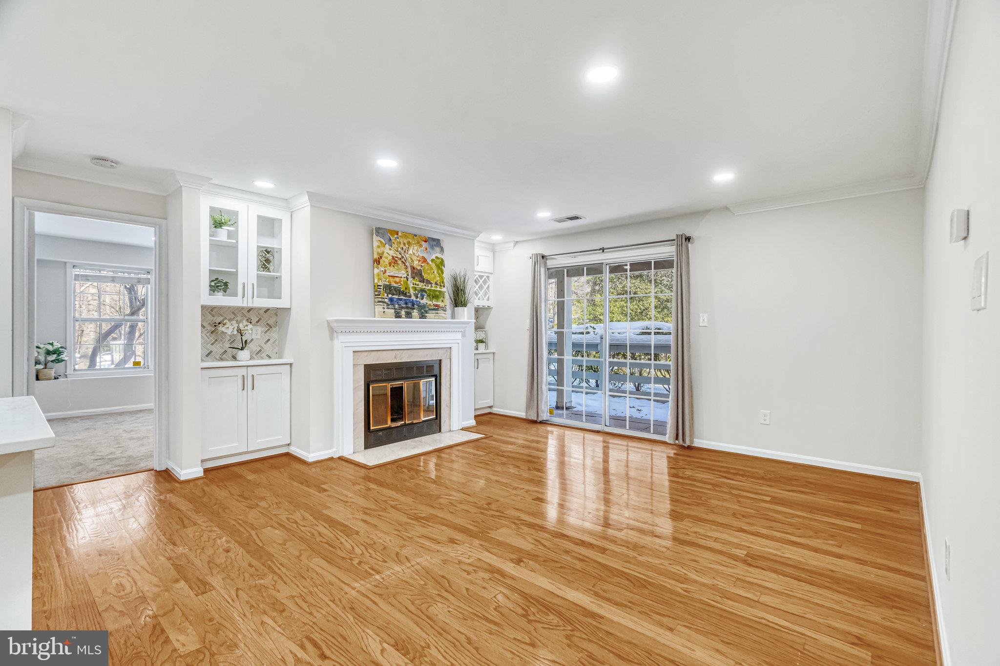 BRISTOL HOUSE - Residential