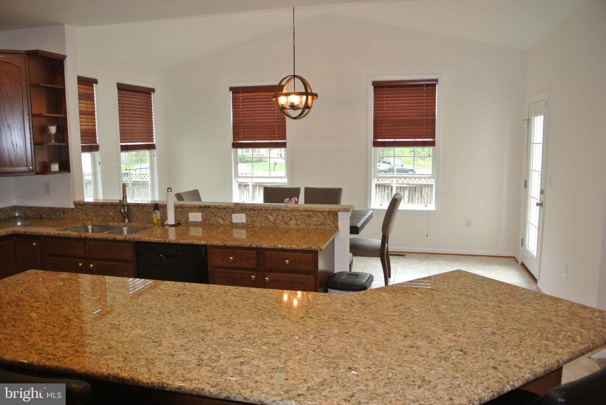 MARTINS CROSSING - Residential