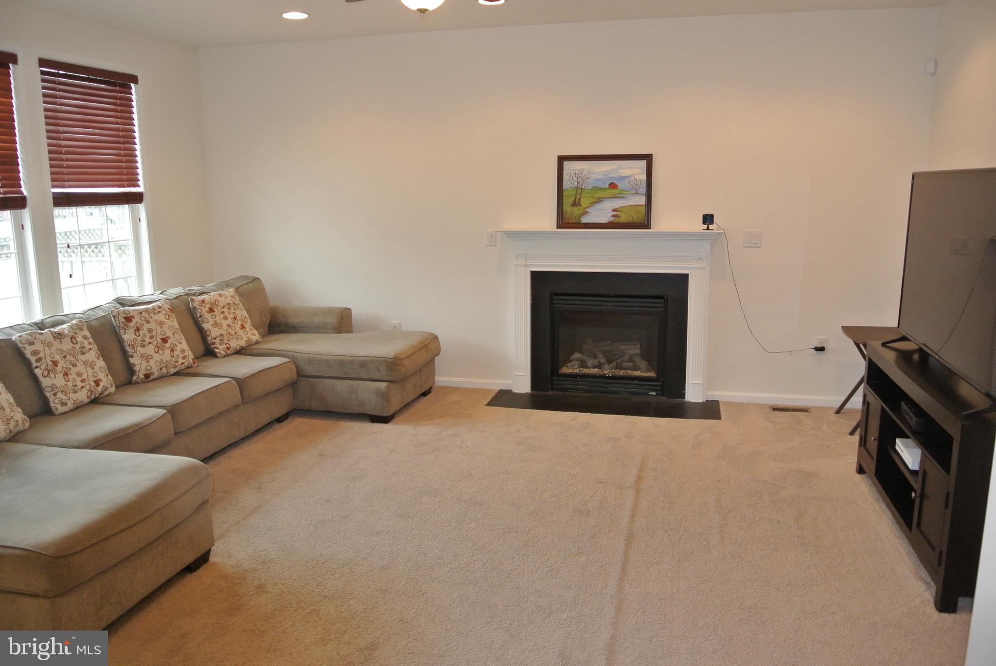 MARTINS CROSSING - Residential