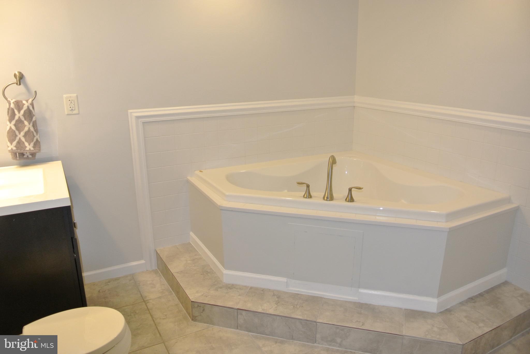 MARTINS CROSSING - Residential