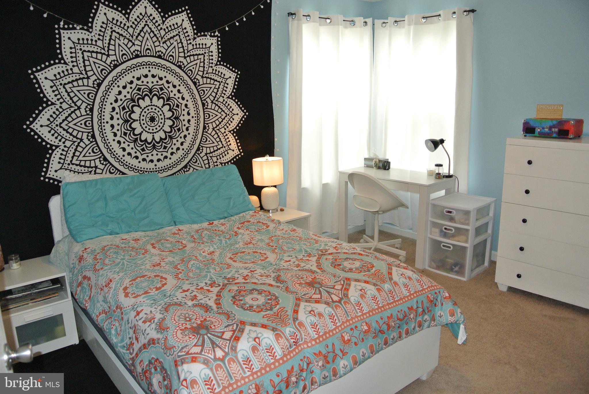 MARTINS CROSSING - Residential