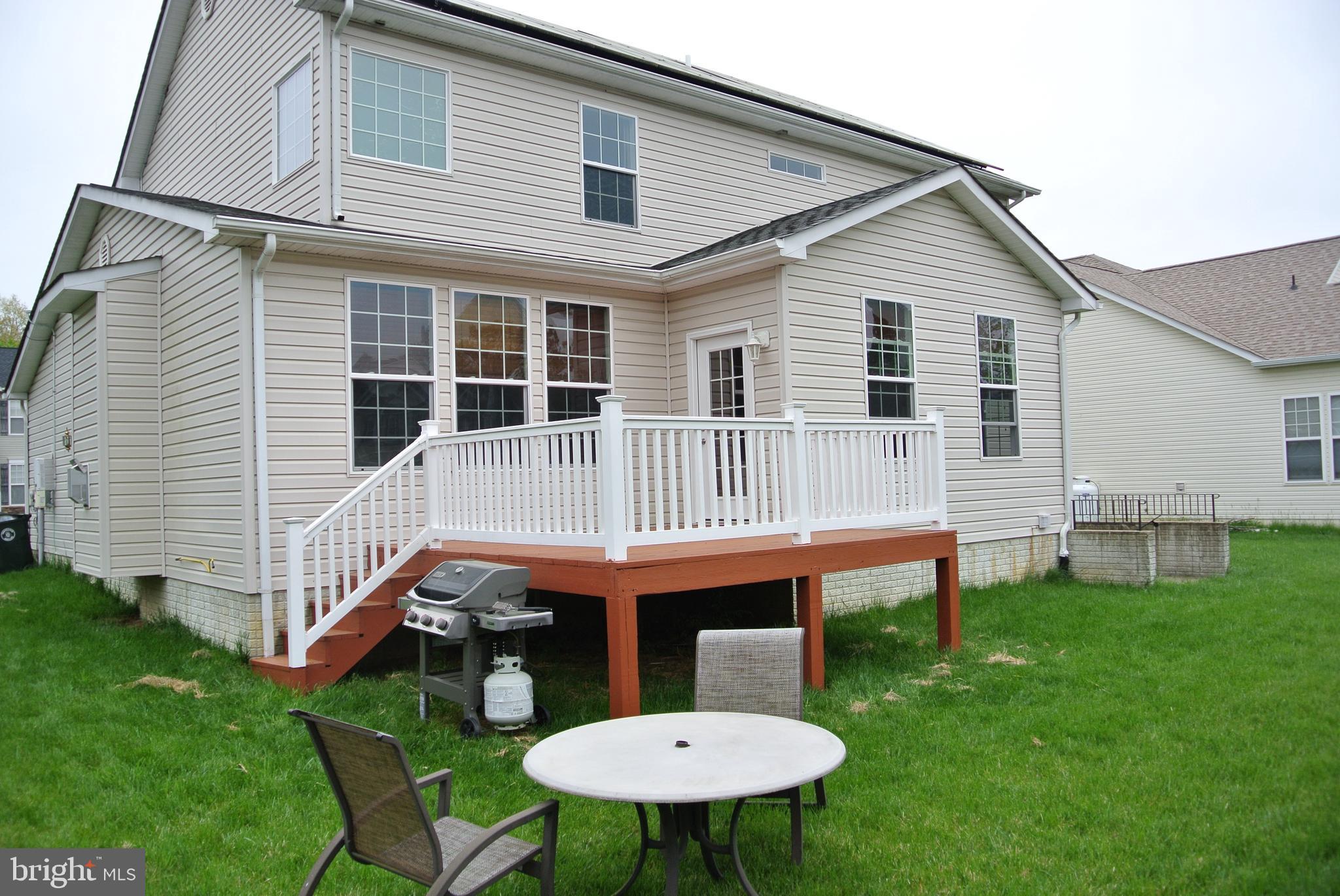 MARTINS CROSSING - Residential