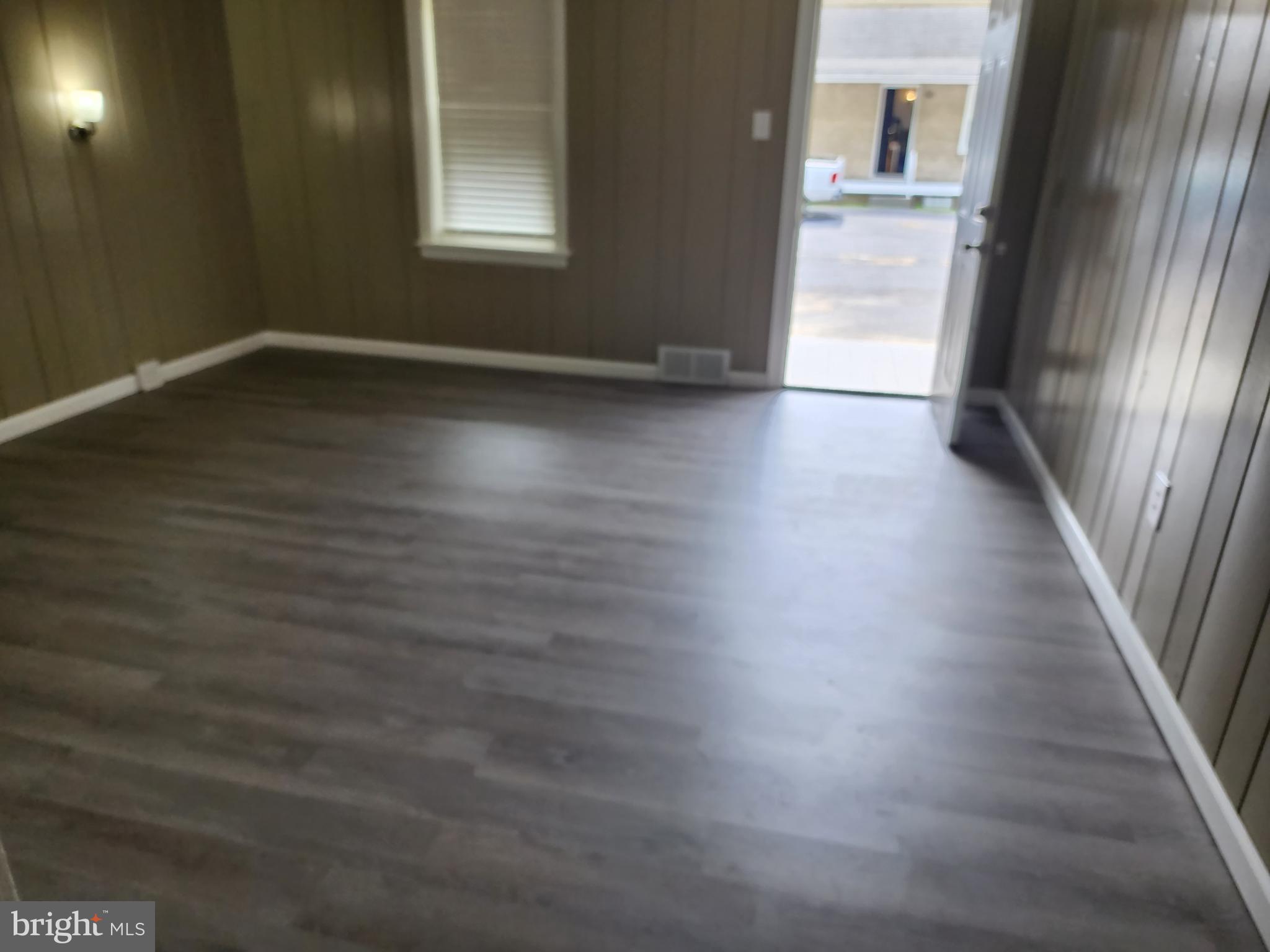 1816 VALLEY AVENUE UNIT 3