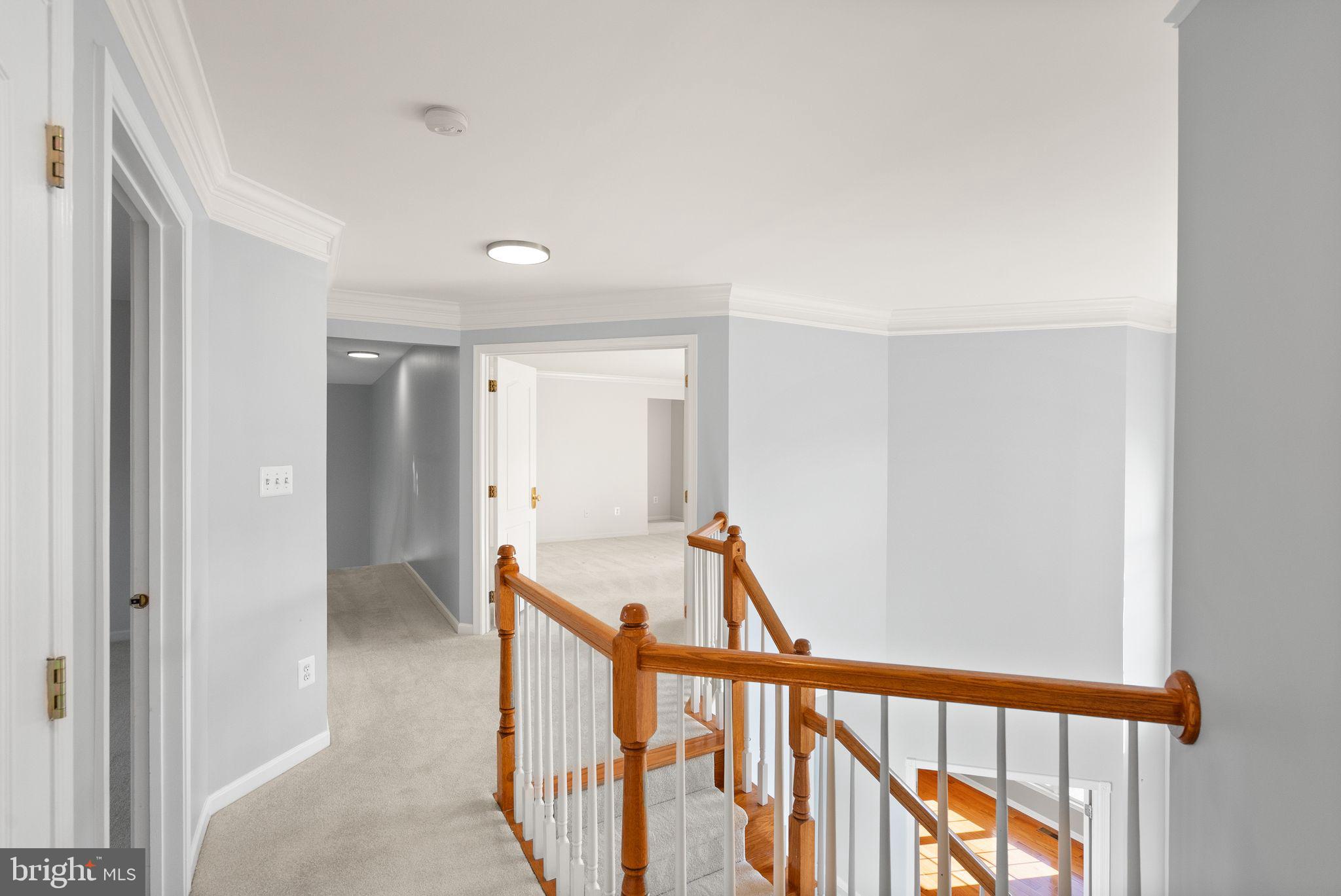 SOUTH RIDING - Residential