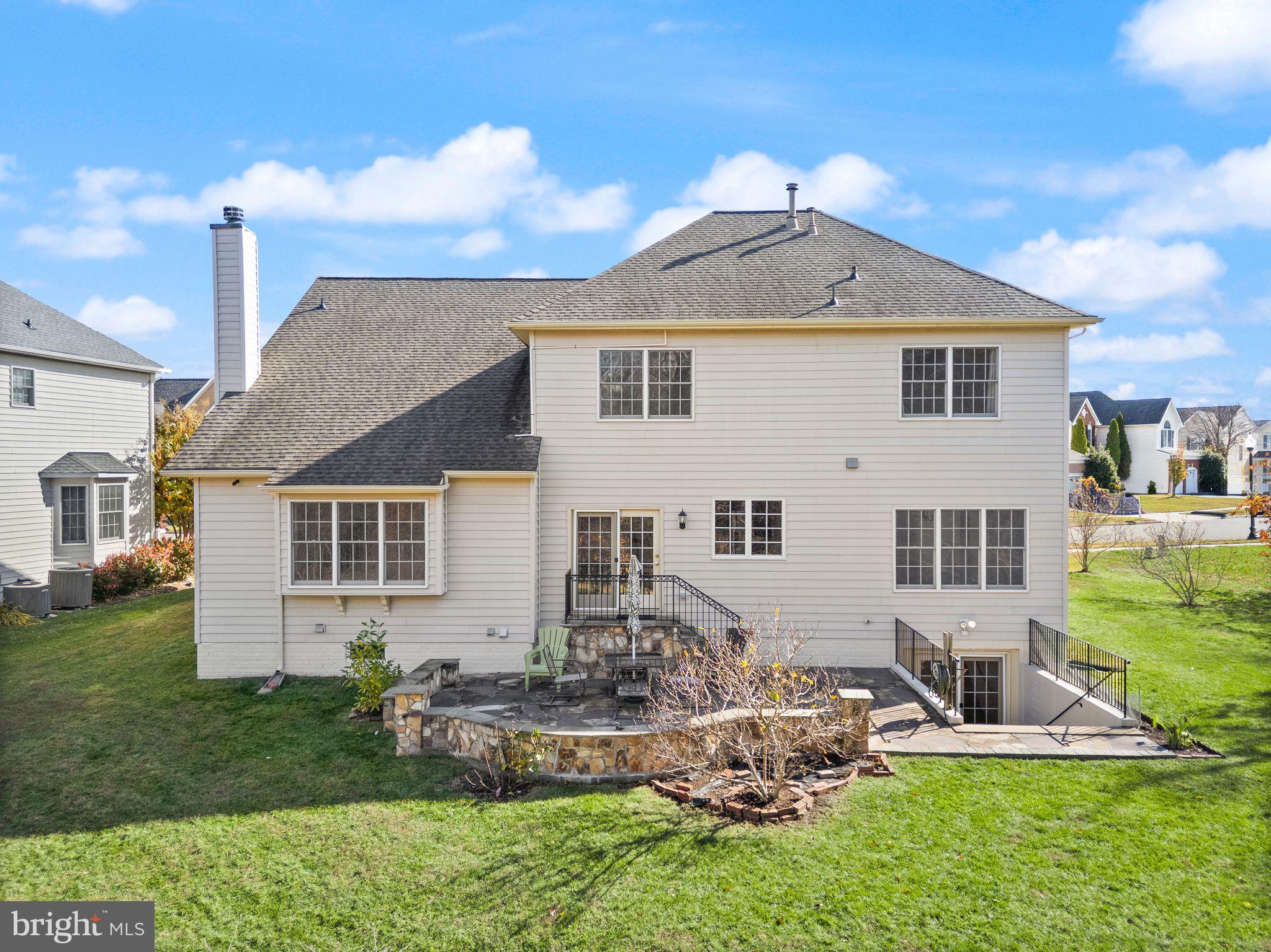 SOUTH RIDING - Residential