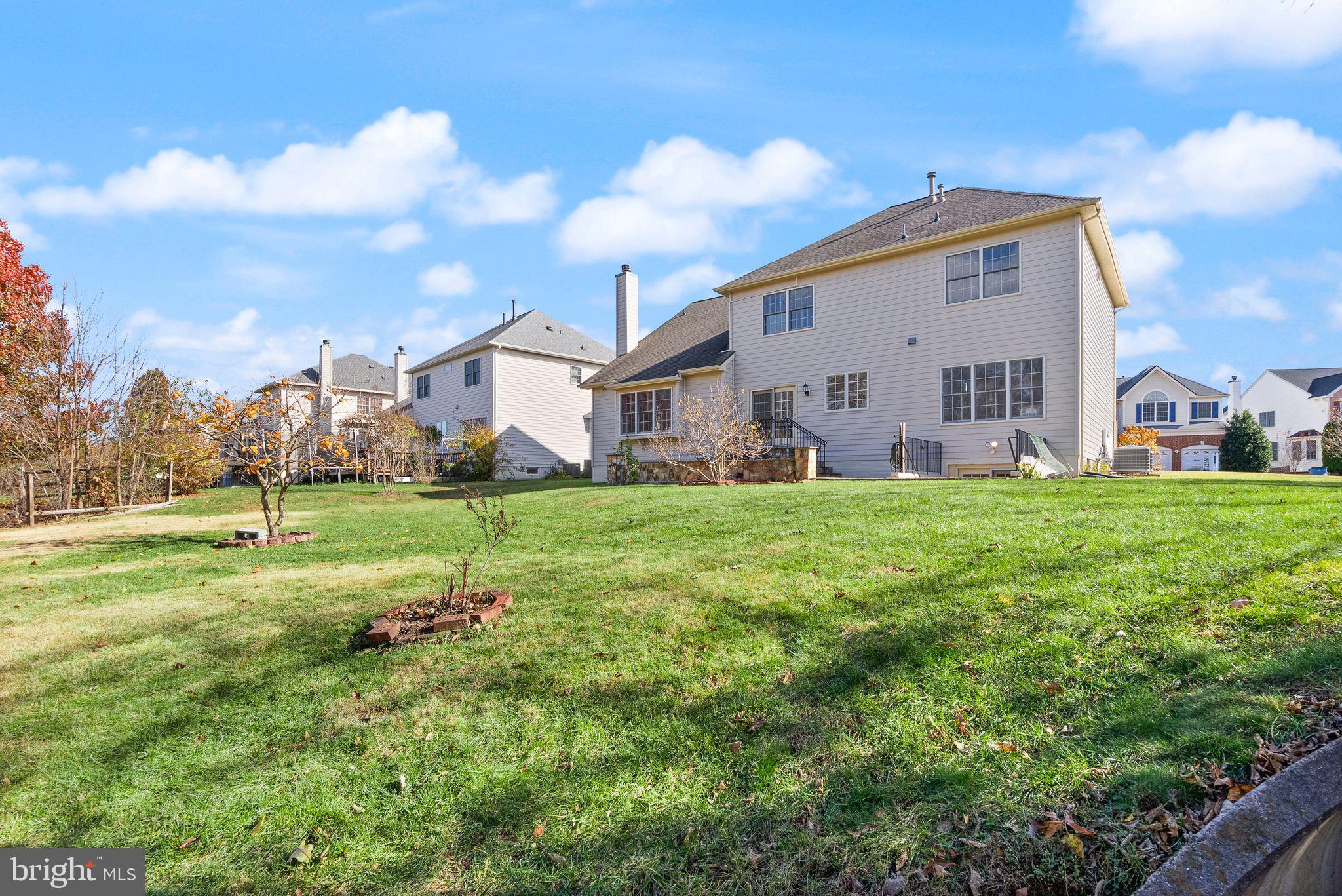 SOUTH RIDING - Residential