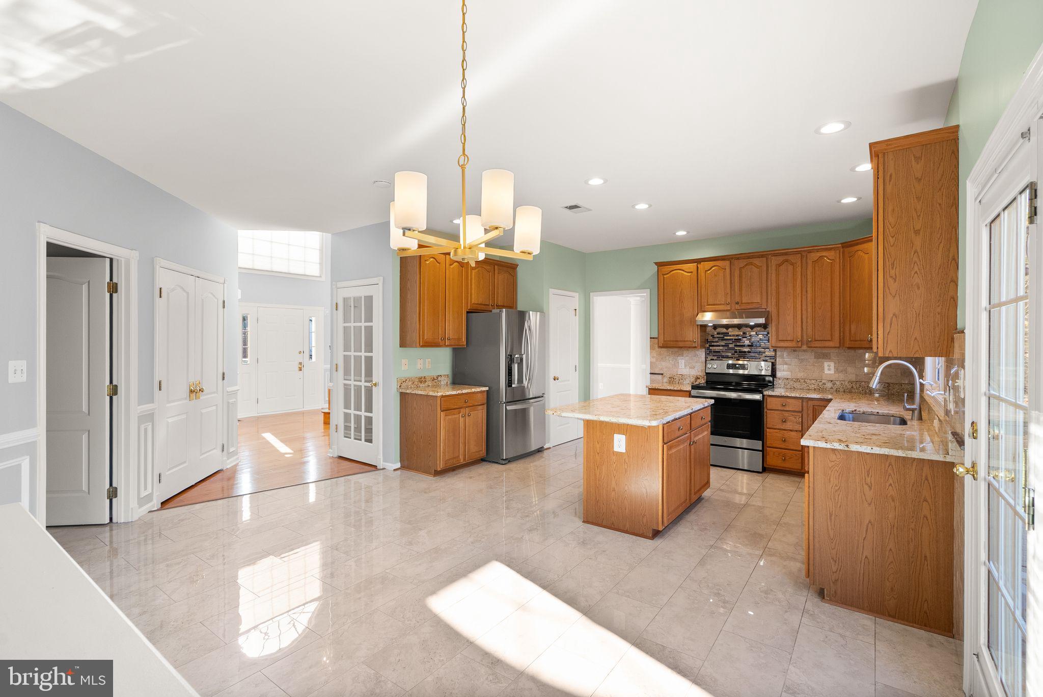 SOUTH RIDING - Residential