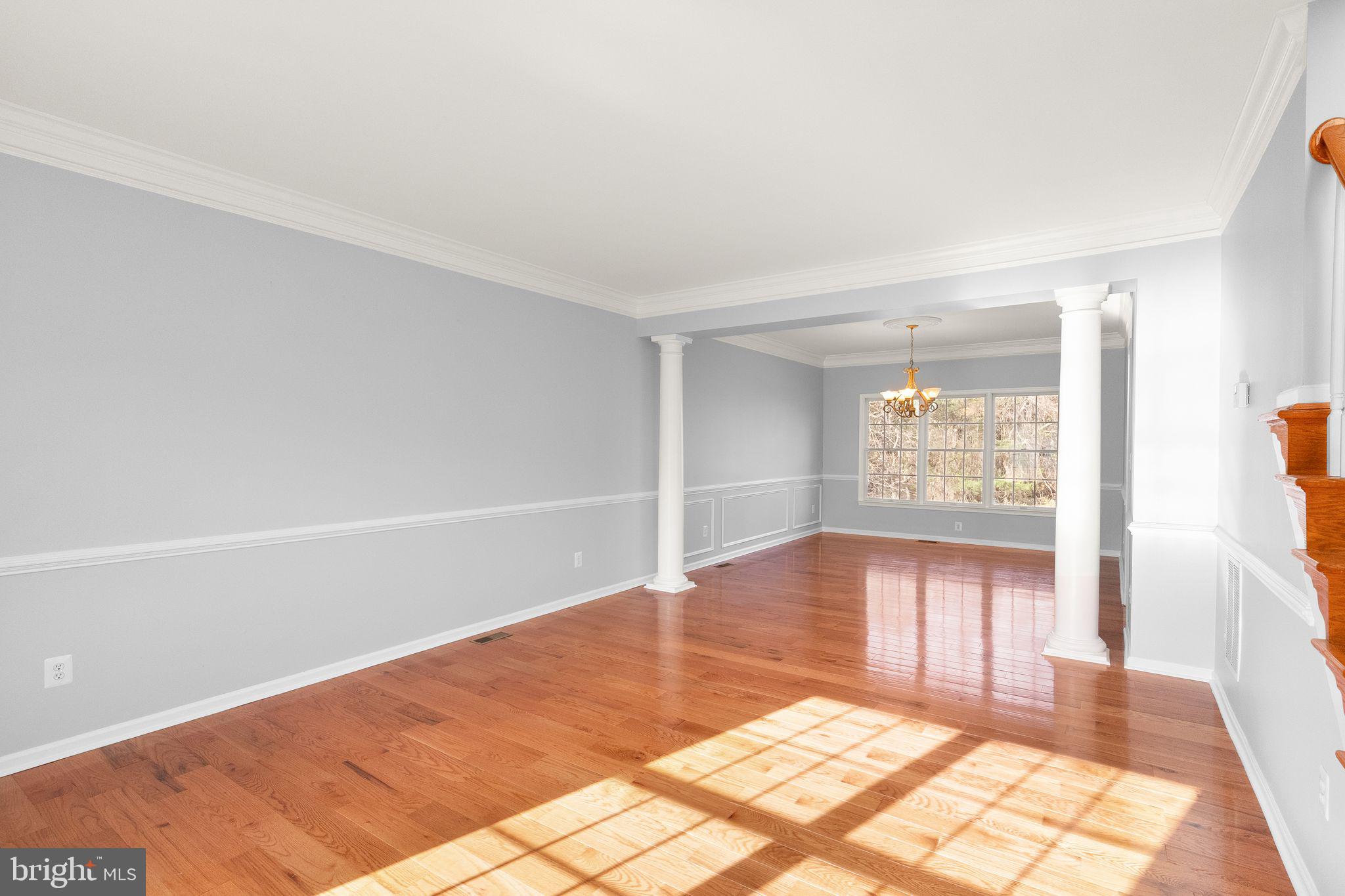 SOUTH RIDING - Residential