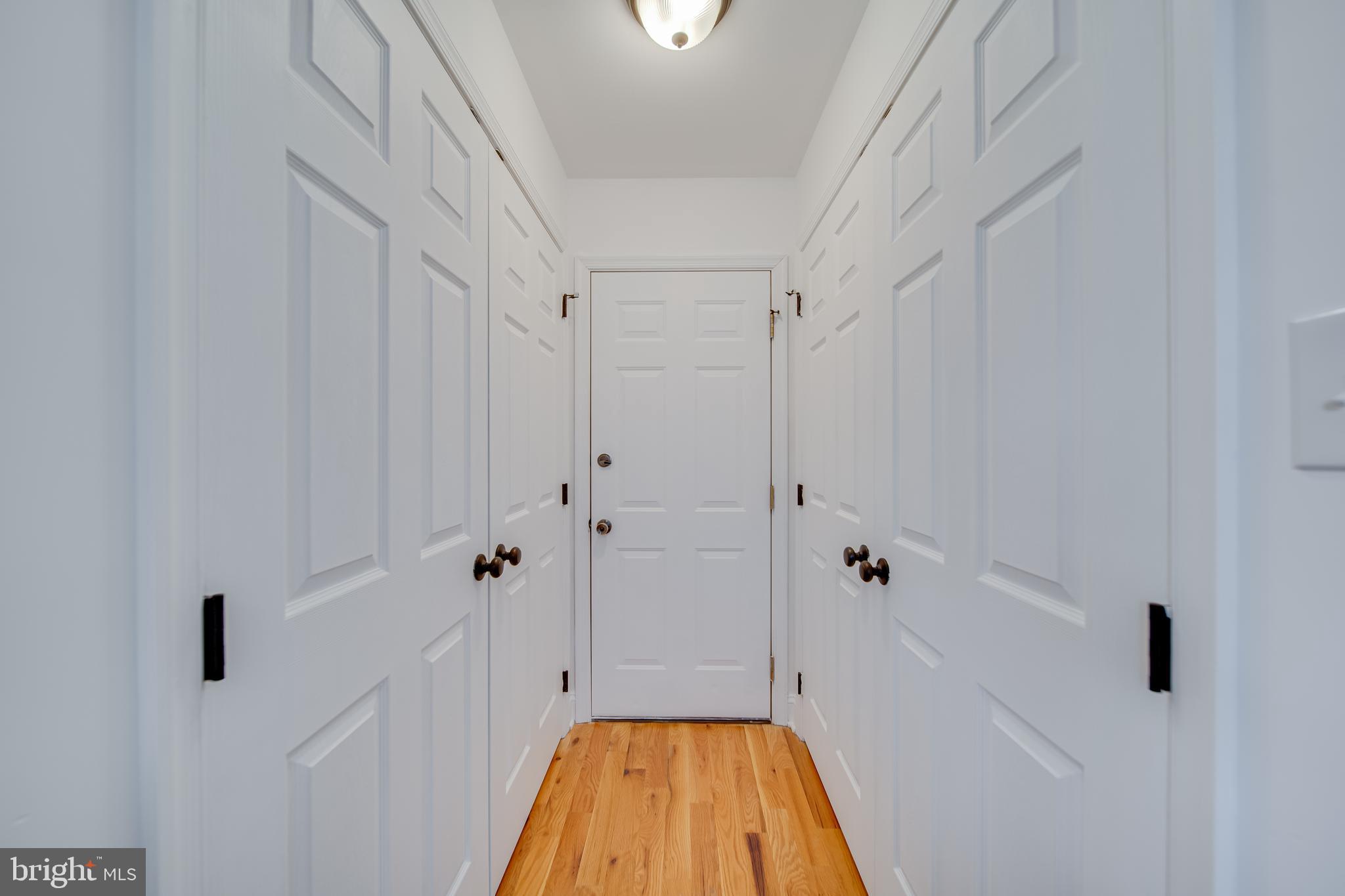 INWOOD VILLAGE - Residential