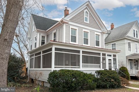 102 CHOPTANK AVENUE CAMBRIDGE MD 21613