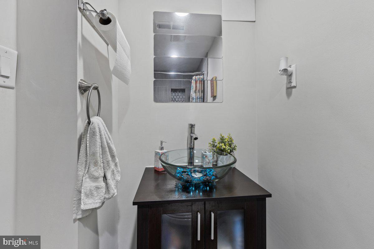 ARAGONA VILLAGE - Residential