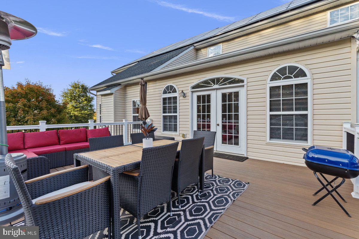 ARAGONA VILLAGE - Residential