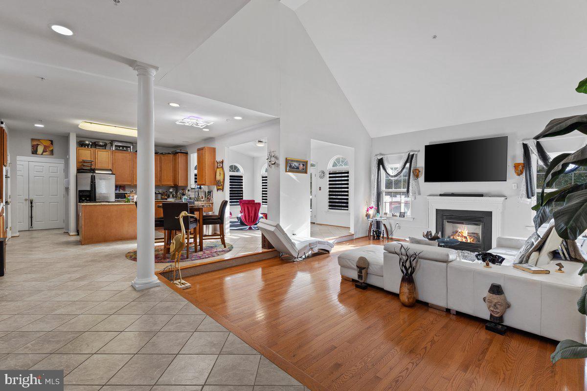 ARAGONA VILLAGE - Residential