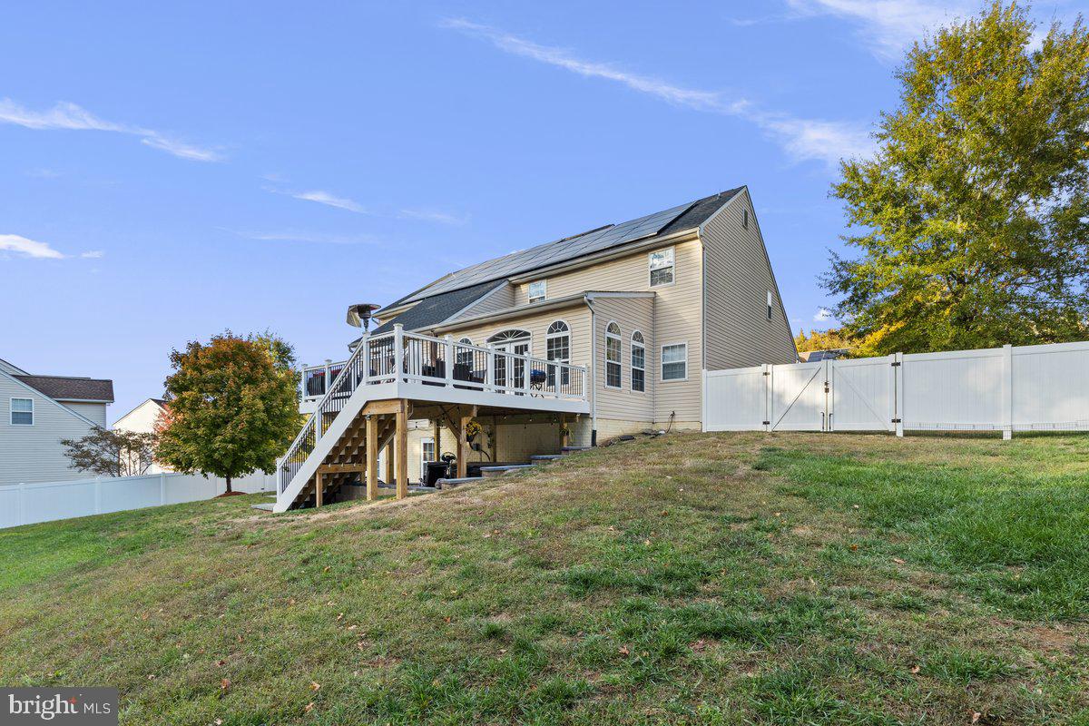 ARAGONA VILLAGE - Residential