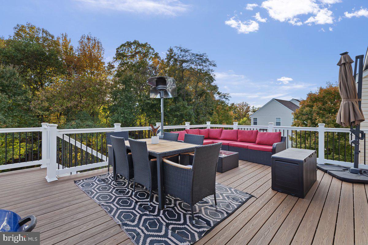 ARAGONA VILLAGE - Residential