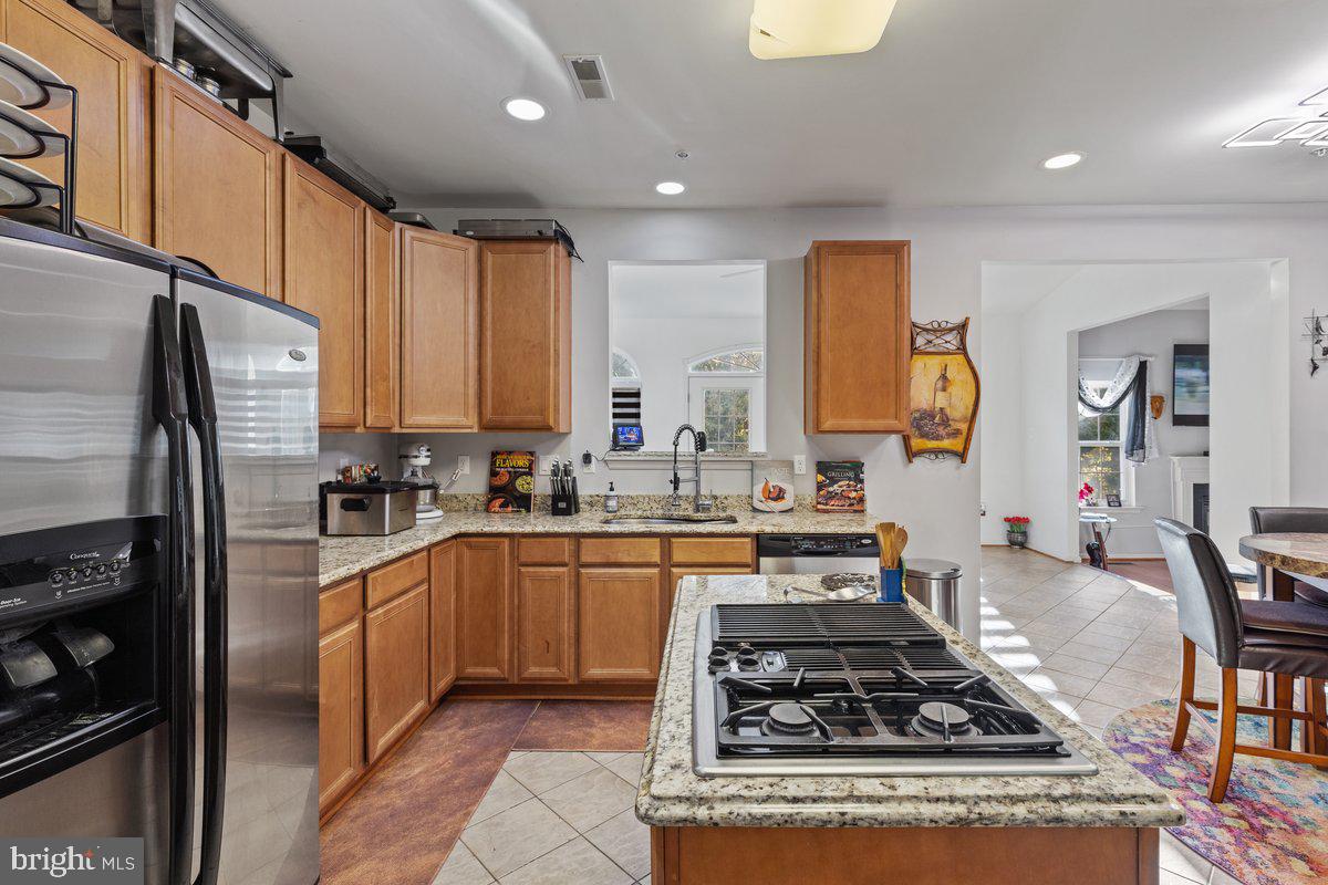 ARAGONA VILLAGE - Residential