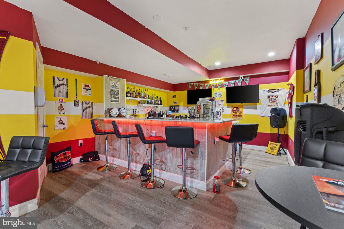 ARAGONA VILLAGE - Residential