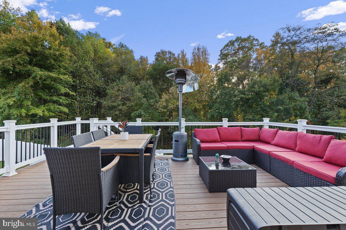 ARAGONA VILLAGE - Residential