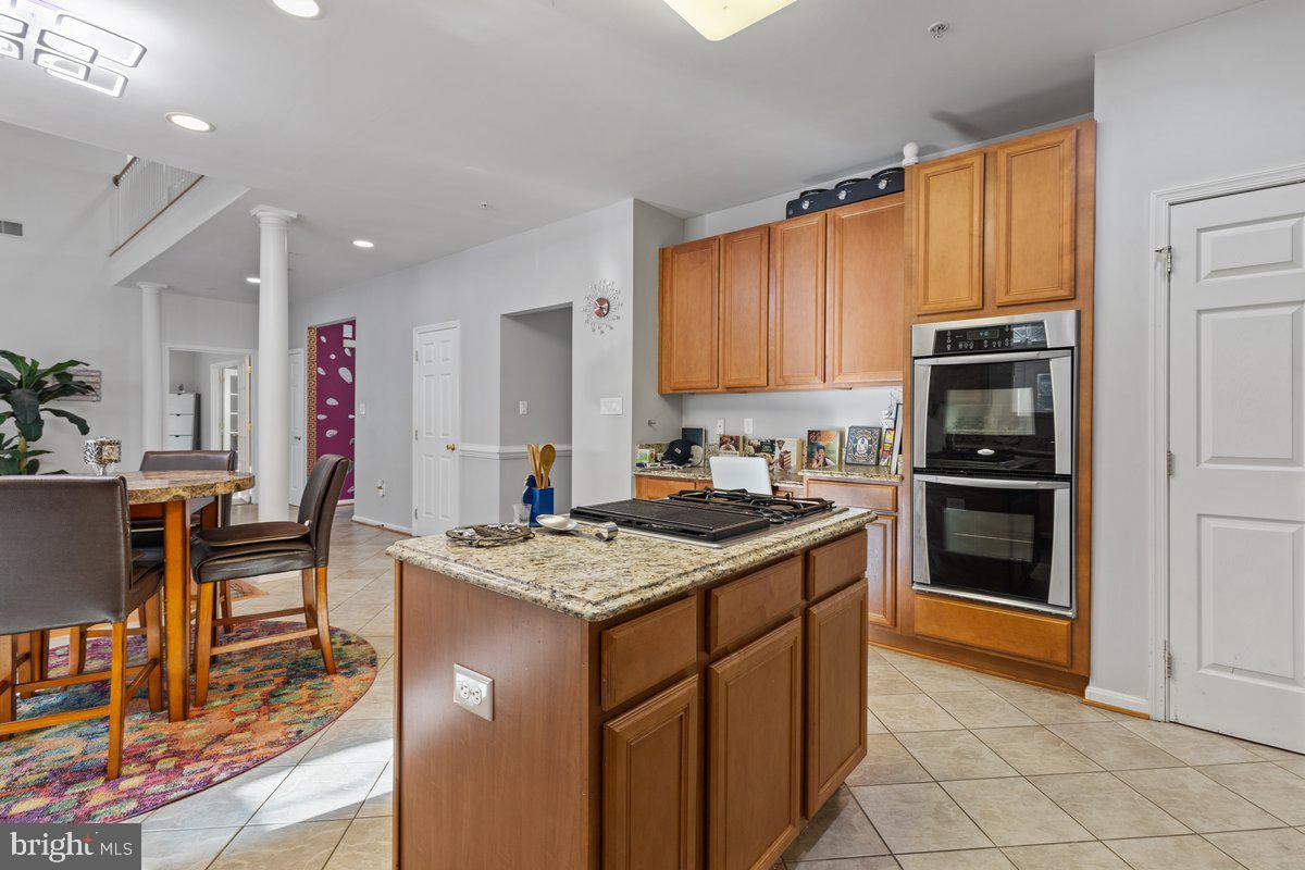 ARAGONA VILLAGE - Residential