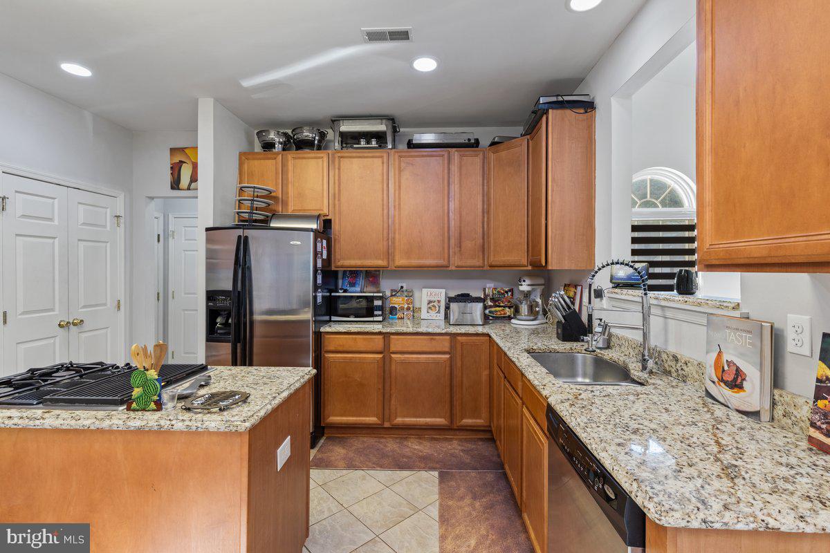 ARAGONA VILLAGE - Residential