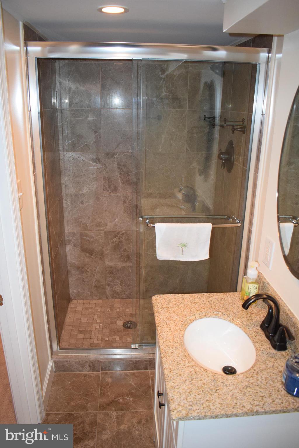 EDMONDSON RIDGE - Residential