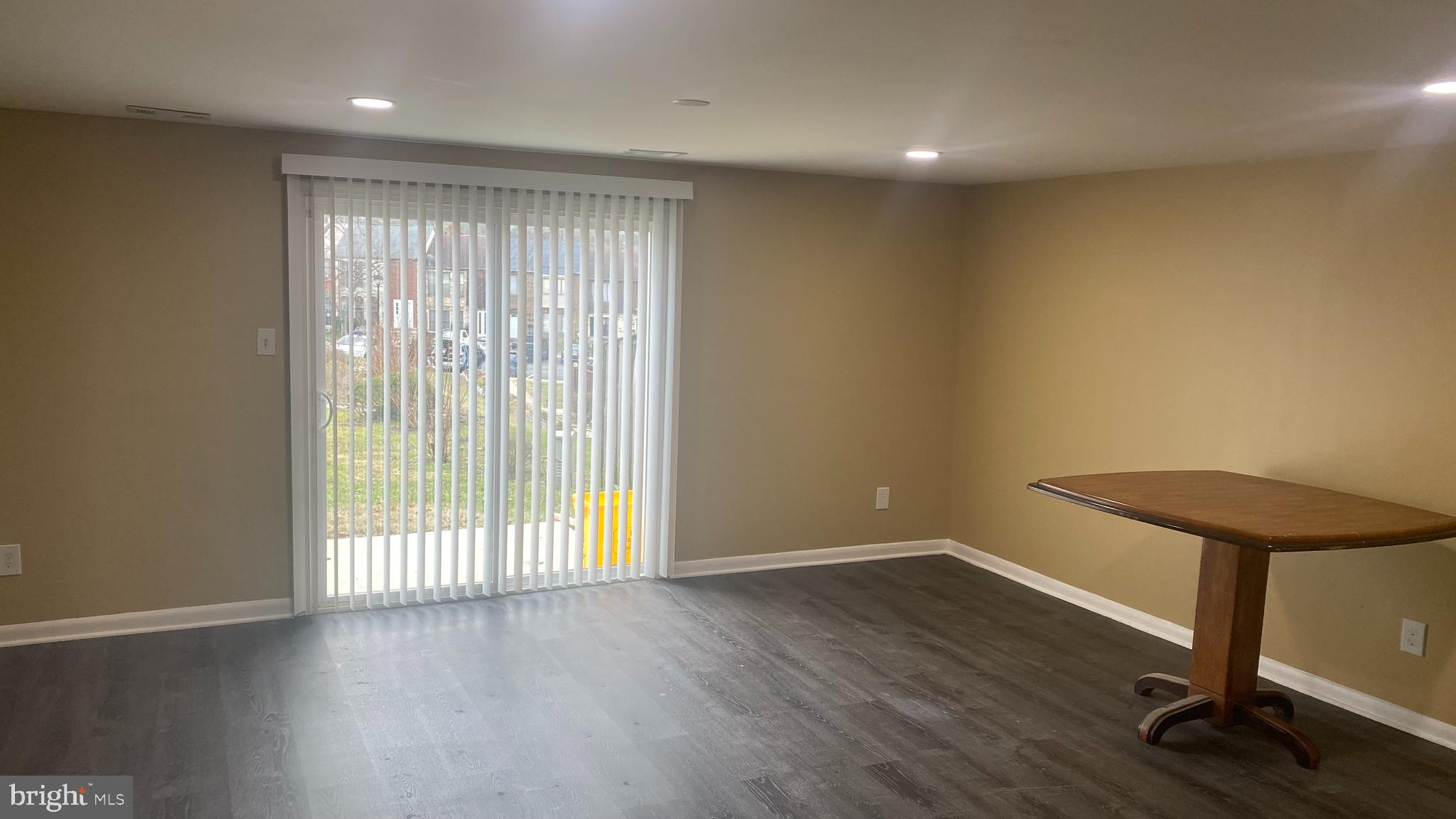 CIPRIANO WOODS - Residential Lease