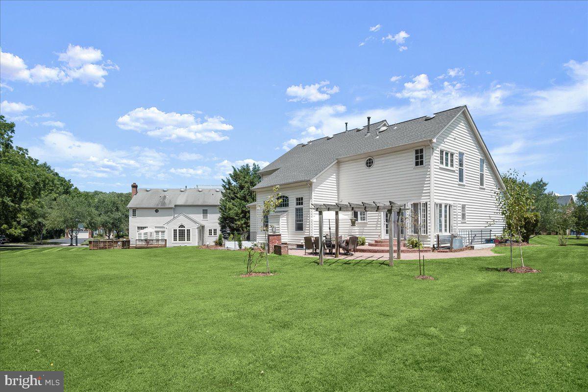 LLEWELLYN FIELDS - Residential